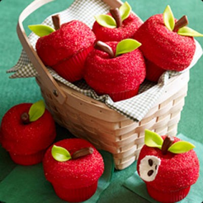 an apple for the teacher cupcakes