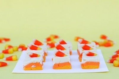 halloween-candy-corn-fudge-