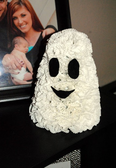 cupcake-liner-halloween-ghost