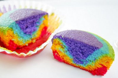 rainbow-cupcakes-2