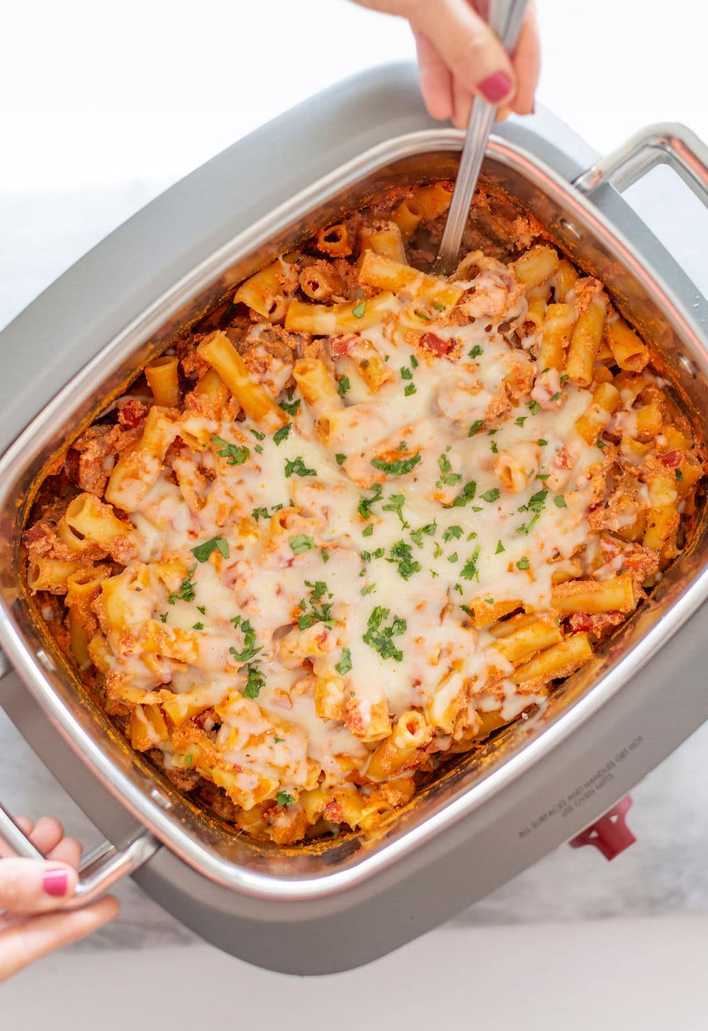 https://bestfriendsforfrosting.com/wp-content/uploads/2020/09/slow-cooker-baked-ziti-recipe-11.jpg